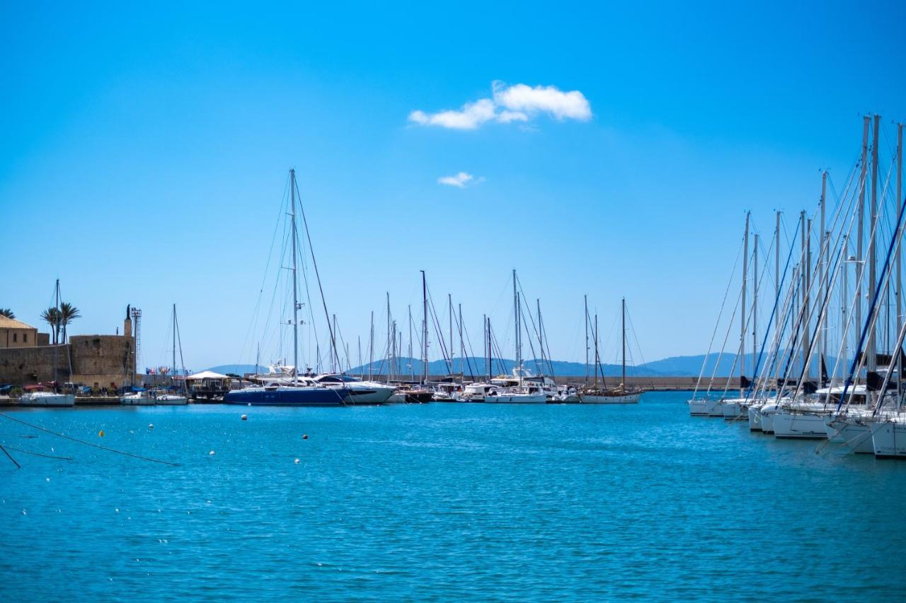 House Boat * Alghero